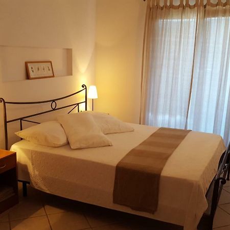 Apartmani Katja Omiš Exterior foto
