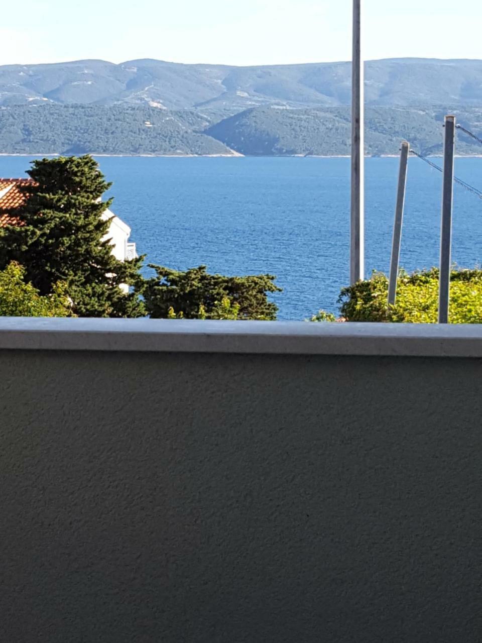 Apartmani Katja Omiš Exterior foto